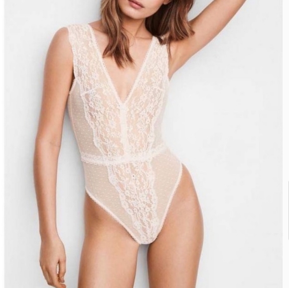 Victoria's Secret Other - VICTORIA'S SECRET White Lace Teddy Sz Small